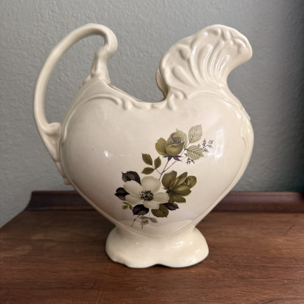 Vtg Arnels Ceramic Pitcher Yellow Daffodils Floral Ivory Cream Vintage